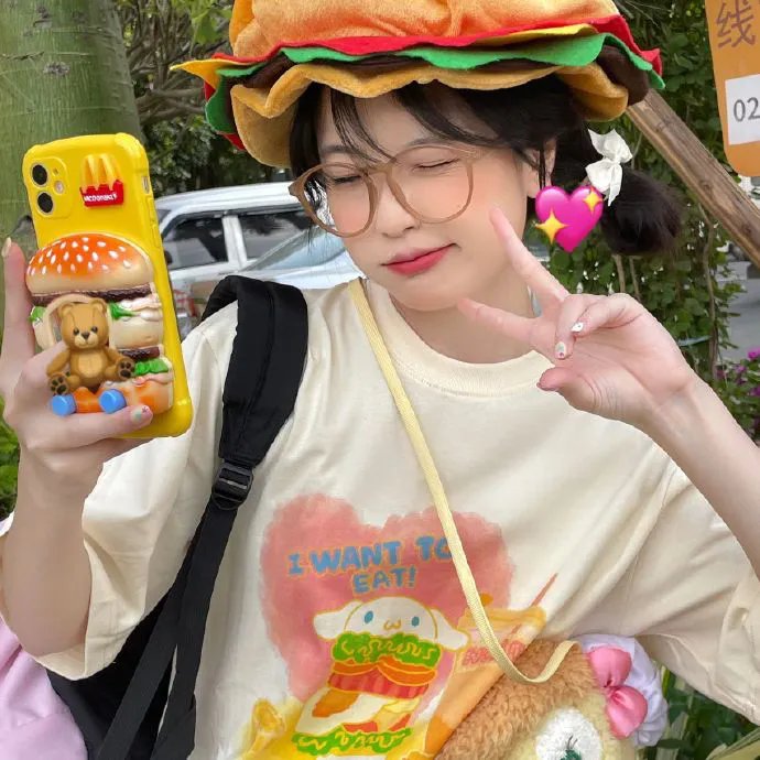 月亮与蛋糕